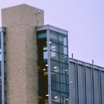 Envío Urgente de Flores a los Hospitales de Almería